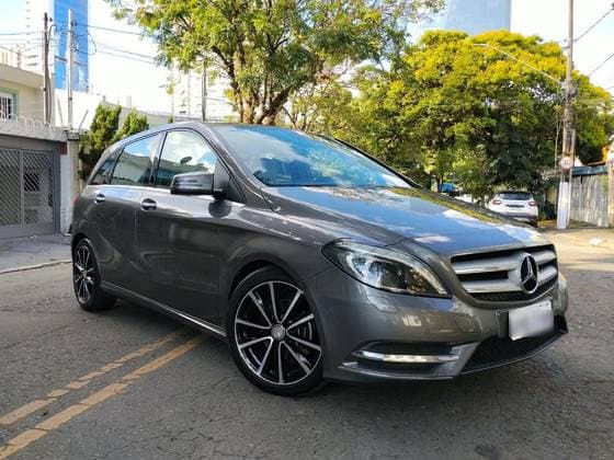 Carro 1.6 SPORT TURBO GASOLINA 4P AUTOMÁTICO
