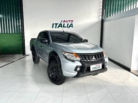 Carro 2.4 16V TURBO DIESEL OUTDOOR GLX CD 4X4 MANUAL