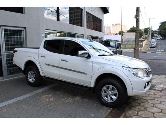 Carro 2.4 16V TURBO DIESEL SPORT HPE CD 4P 4X4 AUTOMÁTICO