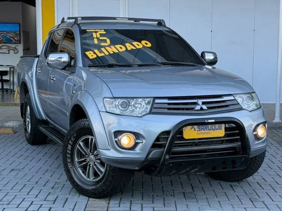 Carro 3.2 HPE 4X4 CD 16V TURBO INTERCOOLER DIESEL 4P AUTOMÁTICO