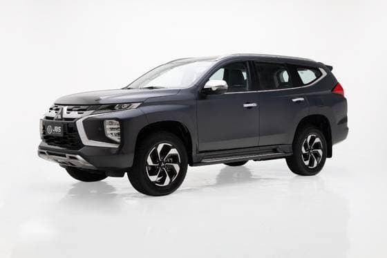 Carro 2.4 16V MIVEC TURBO DIESEL HPE AWD AUTOMÁTICO
