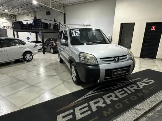 Carro 1.6 ESCAPADE 16V FLEX 4P MANUAL