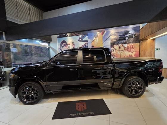 Carro 5.7 V8 GASOLINA LIMITED NIGHT EDITION CD 4X4 AUTOMÁTICO