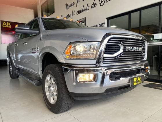 Carro 6.7 LARAMIE 4X4 CD I6 TURBO DIESEL 4P AUTOMÁTICO