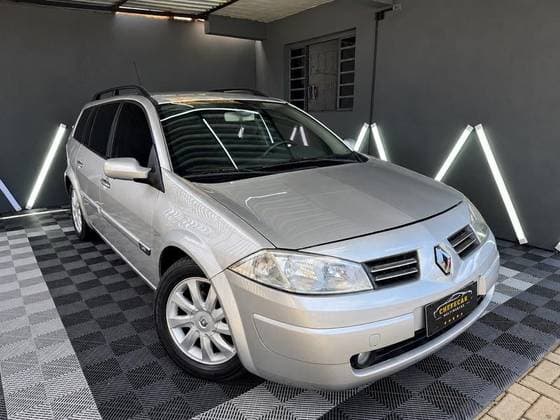 Carro 1.6 DYNAMIQUE GRAND TOUR 16V FLEX 4P MANUAL