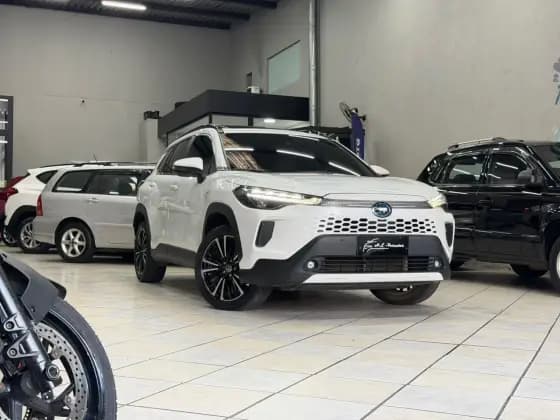 Carro 1.8 VVT-I HYBRID FLEX XRX CVT