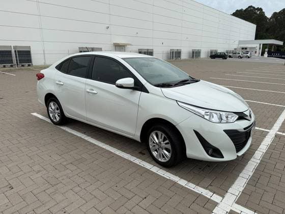 Carro 1.5 16V FLEX SEDAN XL PLUS TECH MULTIDRIVE