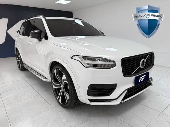 Carro 2.0 T8 RECHARGE ULTIMATE DARK AWD GEARTRONIC