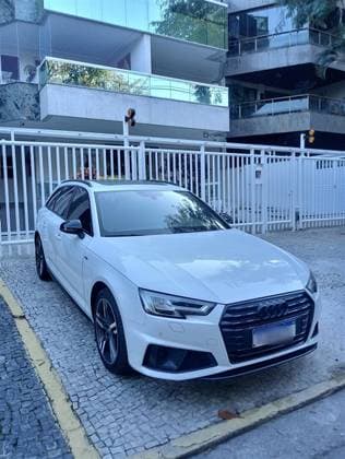 Carro 2.0 TFSI GASOLINA AVANT S LINE S TRONIC