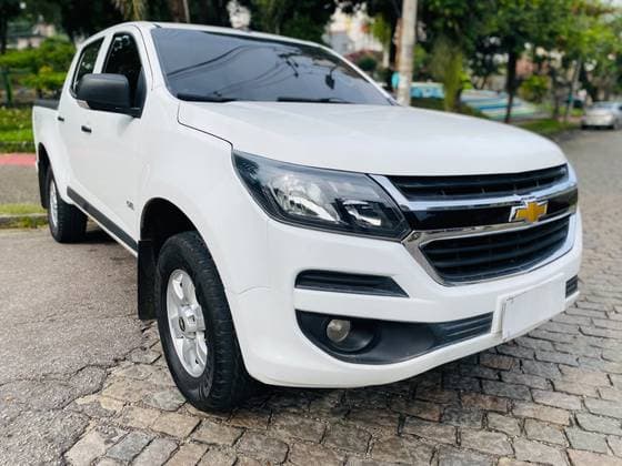 Carro 2.5 ADVANTAGE 4X2 CD 16V FLEX 4P MANUAL