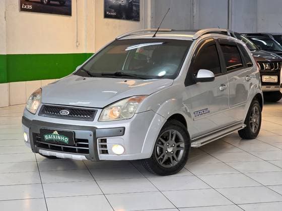 Carro 1.0 MPI TRAIL HATCH 8V FLEX 4P MANUAL