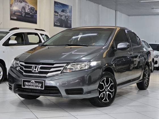 Carro 1.5 DX 16V FLEX 4P AUTOMÁTICO