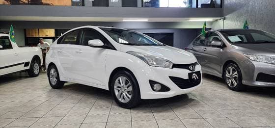 Carro 1.6 COMFORT PLUS 16V FLEX 4P MANUAL