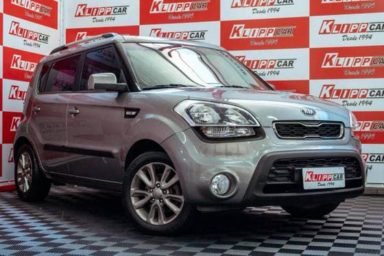 Carro 1.6 U.173 16V FLEX 4P AUTOMÁTICO