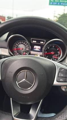 Carro 3.0 V6 BLUETEC DIESEL FAMILY 4MATIC 9G-TRONIC