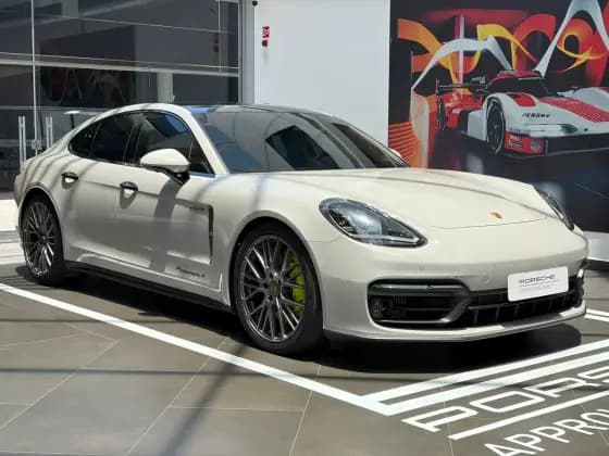 Carro 2.9 V6 E-HYBRID 4 PLATINUM EDITION PDK