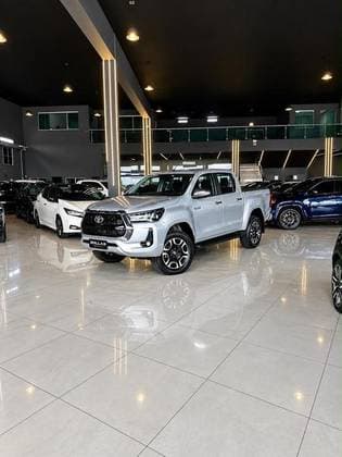 Carro 2.8 D-4D TURBO DIESEL CD SRX 4X4 AUTOMÁTICO