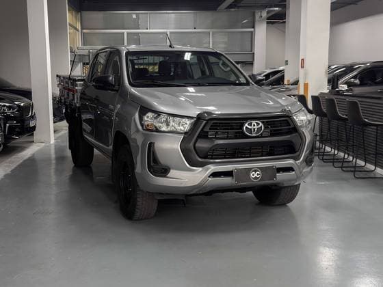 Carro 2.8 D-4D TURBO DIESEL CHASSI 4X4 MANUAL