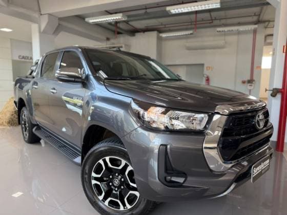 Carro 2.7 VVT-i FLEX SRV 7L 4X2 AUTOMÁTICO
