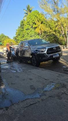 Carro 2.8 D-4D TURBO DIESEL CD SRX 4X4 AUTOMÁTICO