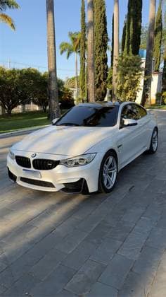 Carro 3.0 COUPÉ I6 24V GASOLINA 2P AUTOMÁTICO