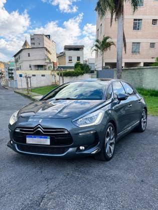 Carro 1.6 THP GASOLINA BVA