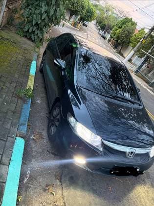 Carro 1.8 LXS 16V FLEX 4P AUTOMÁTICO