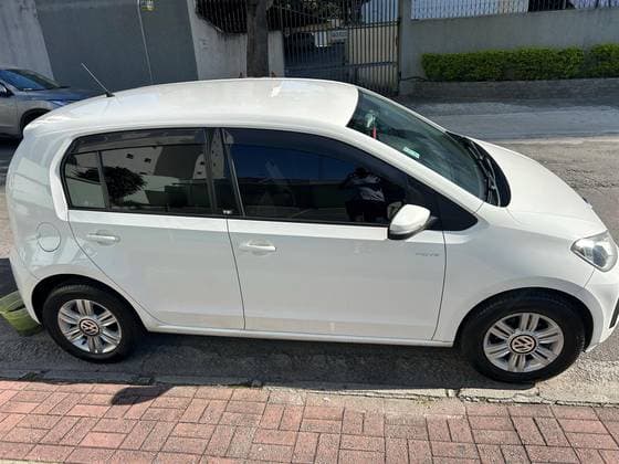 Carro 1.0 TSI MOVE UP 12V FLEX 4P MANUAL
