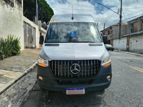 Carro 2.0 CDI DIESEL VAN 417 TA LONGO 16L AUTOMÁTICO