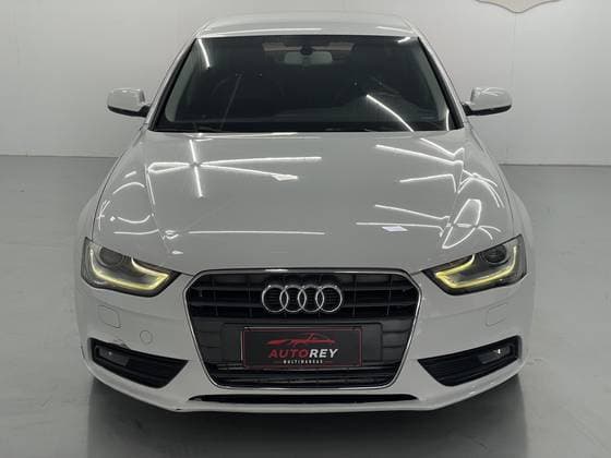 Carro 2.0 TFSI AMBIENTE 183CV GASOLINA 4P MULTITRONIC