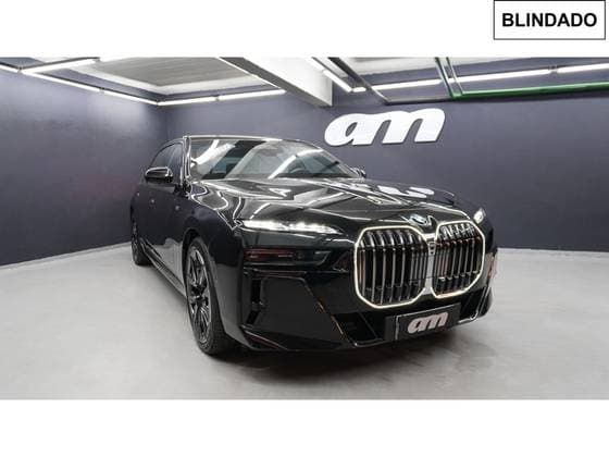 Carro ELÉTRICO XDRIVE60 M SPORT