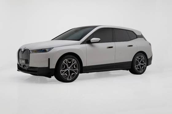 Carro ELÉTRICO XDRIVE40