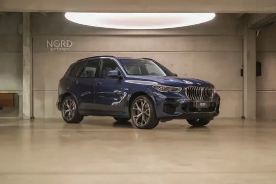 Carro 3.0 I6 TURBO HÍBRIDO XDRIVE45E M SPORT AUTOMÁTICO