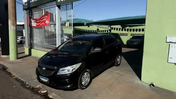 Carro 1.0 MPFI LS 8V FLEX 4P MANUAL