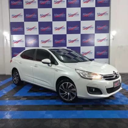 Carro 1.6 EXCLUSIVE 16V TURBO FLEX 4P AUTOMÁTICO