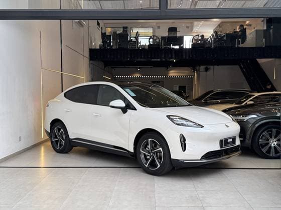Carro 72,7 KW ELÉTRICO ELITE