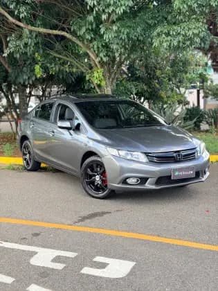Carro 1.8 EXS 16V FLEX 4P AUTOMÁTICO