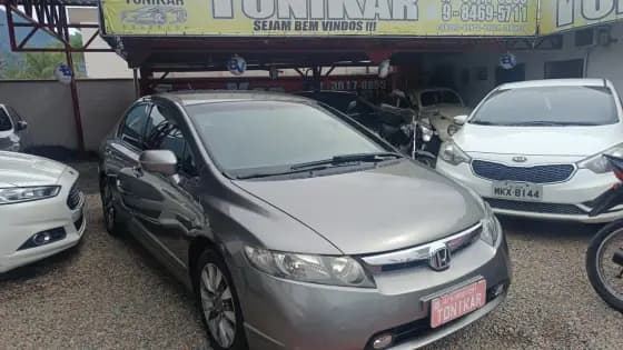 Carro 1.8 LXS 16V FLEX 4P MANUAL