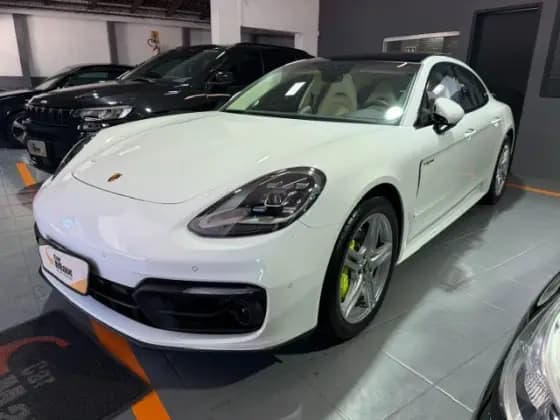 Carro 2.9 V6 E-HYBRID 4 PLATINUM EDITION PDK