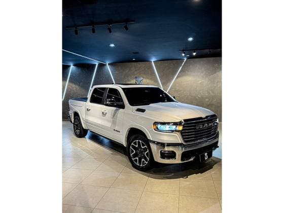 Carro 3.0 HURRICANE 6 BITURBO GASOLINA LARAMIE CD 4X4 AUTOMÁTICO