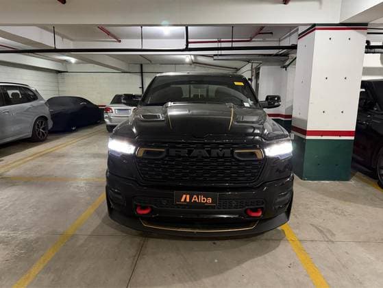 Carro 5.7 V8 SUPERCHARGED GASOLINA DC650 CD 4X4 AUTOMÁTICO