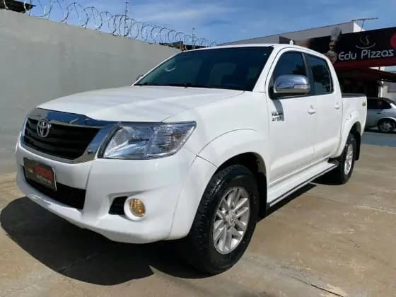 Carro 2.7 SRV 4X4 CD 16V FLEX 4P AUTOMÁTICO