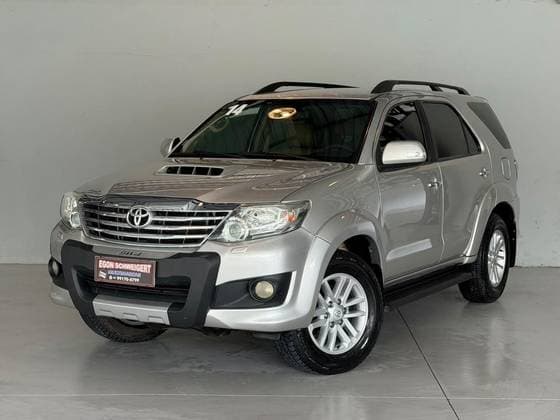 Carro 3.0 SRV 4X4 CD 7 LUGARES 16V TURBO INTERCOOLER DIESEL 4P AUTOMÁTICO