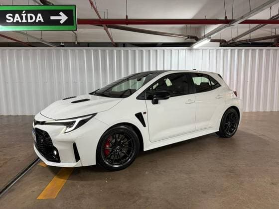 Carro 1.6 TURBO GASOLINA CIRCUIT GR-FOUR MANUAL