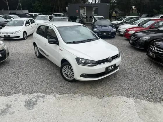 Carro 1.0 MI ROCK IN RIO 8V FLEX 4P MANUAL