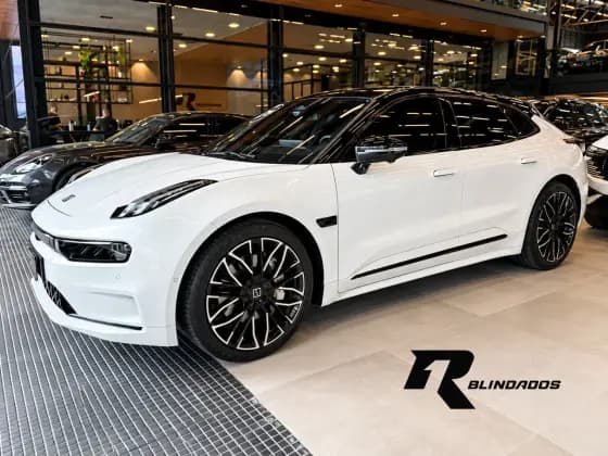 Carro 100 KW ELÉTRICO FLAGSHIP AWD