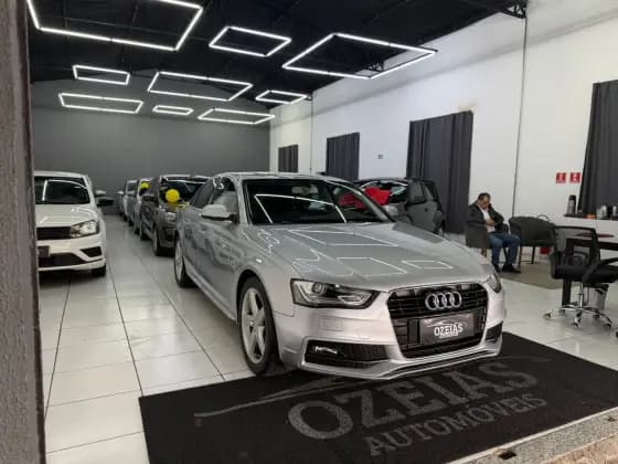 Carro 1.8 TFSI AMBIENTE GASOLINA 4P MULTITRONIC