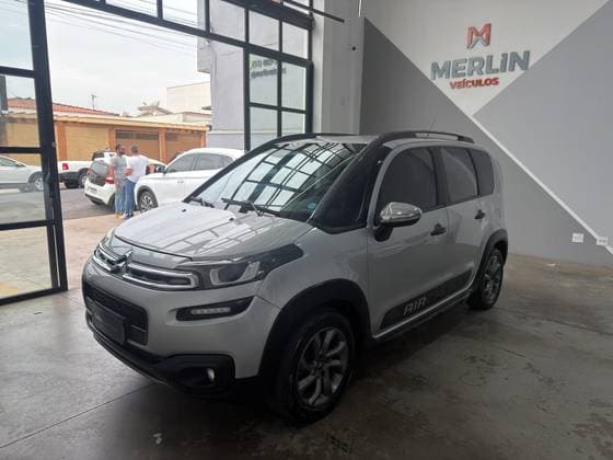 Carro 1.6 FEEL 16V FLEX 4P AUTOMÁTICO