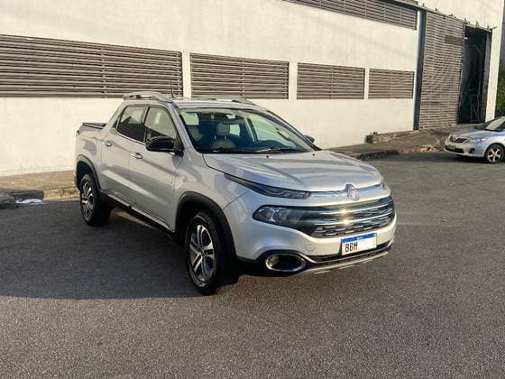 Carro 2.0 16V TURBO DIESEL VOLCANO 4WD AT9