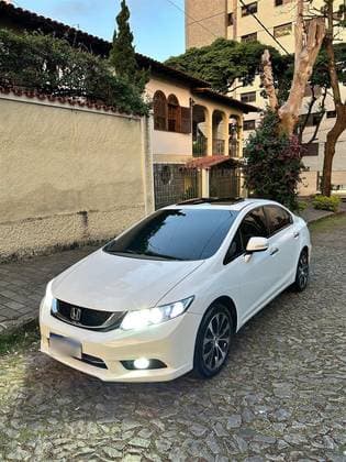 Carro 2.0 EXR 16V FLEX 4P AUTOMÁTICO